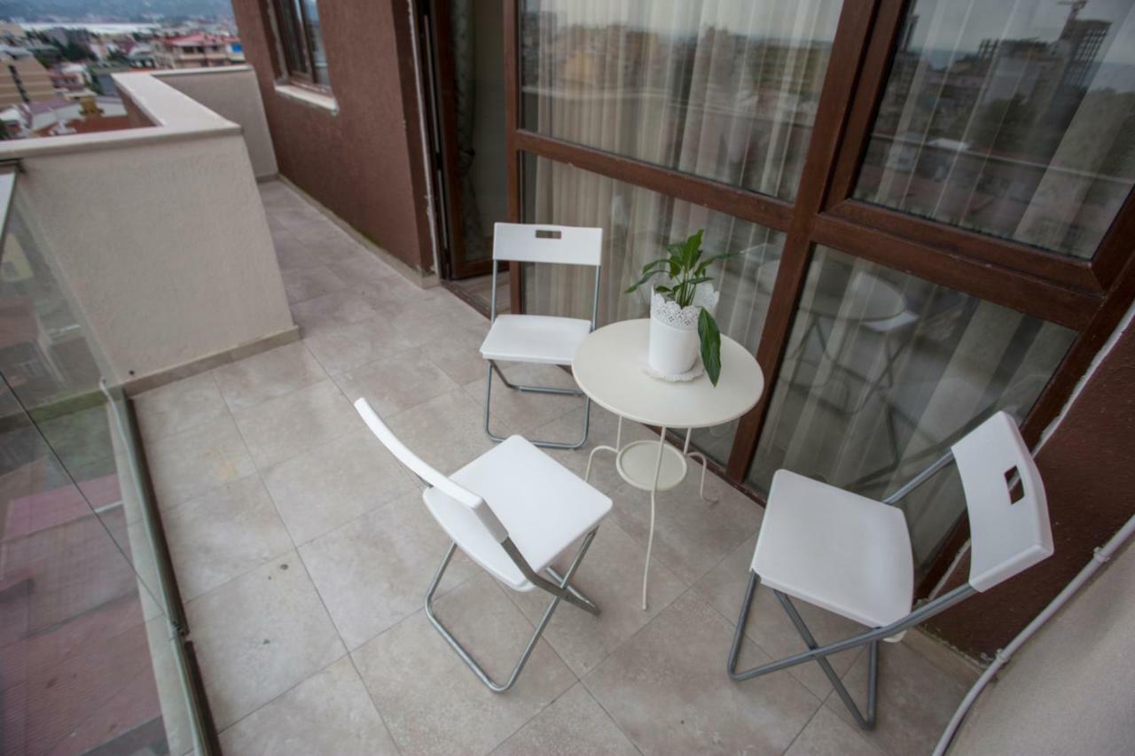 Nano'S Exclusive Fashionable Apartment Batumi Exterior foto